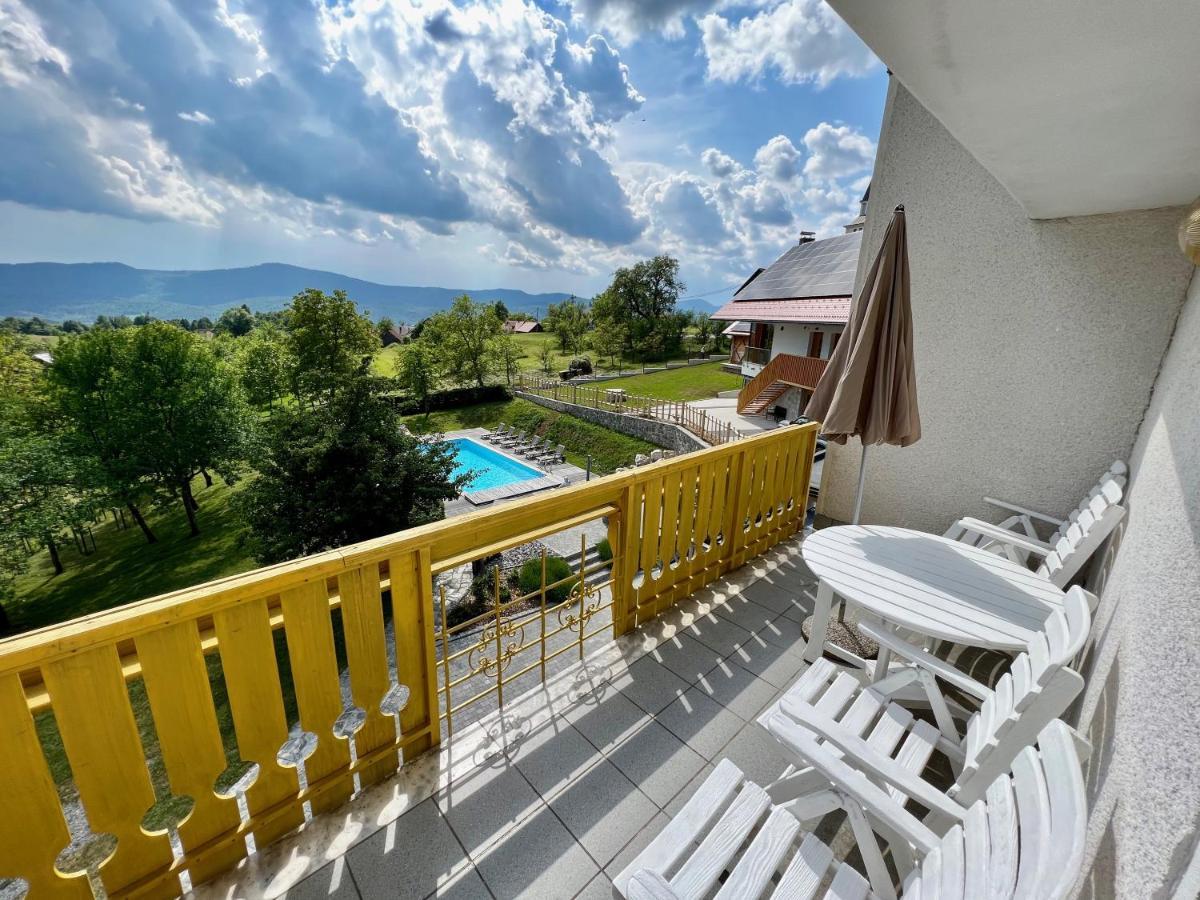 Guest House Domacija Krnc Hrib pri Hinjah Esterno foto