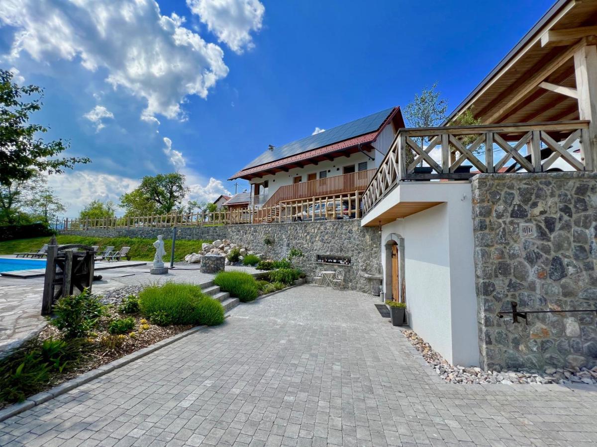Guest House Domacija Krnc Hrib pri Hinjah Esterno foto